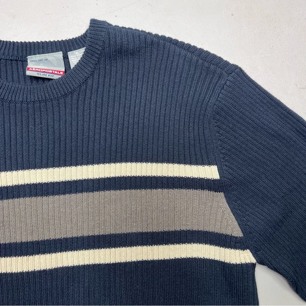 Aeropostale Men’s Vintage Y2K Slim Fit Navy Crème/Gray Stripe Pullover Sweater